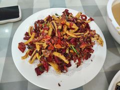 干煸鱿鱼-华春餐馆(鱼山路店)