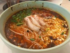 小锅米线-胡麻(静安嘉里店)