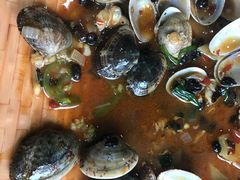 -钱大妈海鲜饭店(保利林语店)