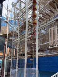 -PIPIKINGDOM皮皮王国欢乐号(欢乐海岸购物中心店)