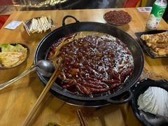 -黄潇洒老火锅(九眼桥宏济巷店)