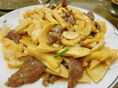 -正宗鸡饭粤香酒家(朱村店)