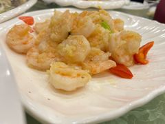 -园中园美食城