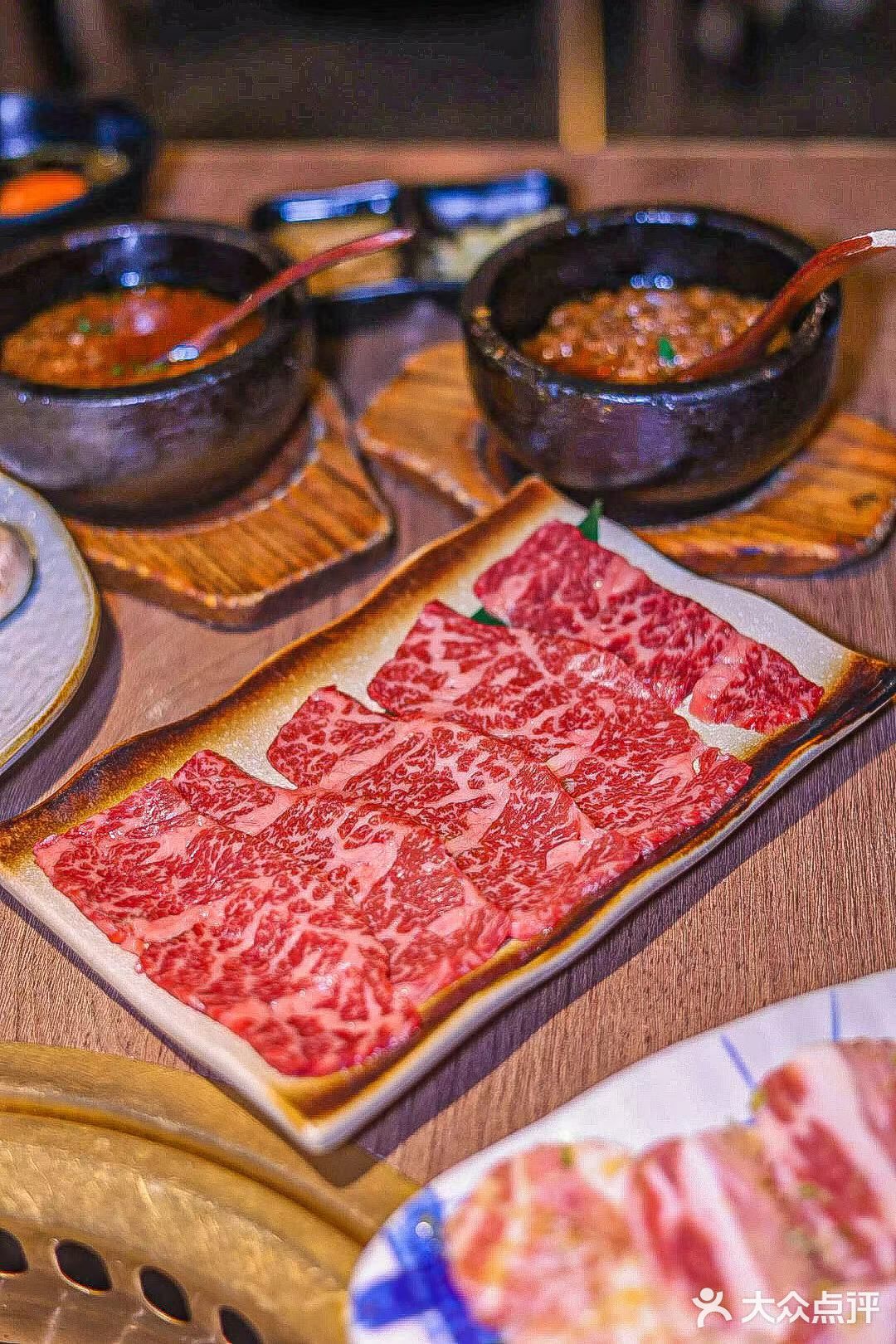 连续六年蝉联上海烧肉必吃榜,超多肉类,超高性价比