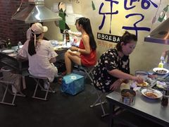 -马路牙子地桌烤肉(工体店)