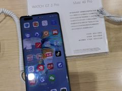 -华为授权体验店(万航渡路)