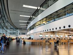 -维也纳国际机场