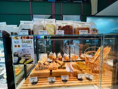 面包甜点陈列柜-tuan woodfire kitchen(锦绣坊店)