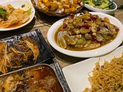 -郑享吃烧烤烩面(红专路店)