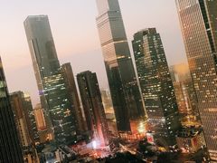 -得闲·高空SPA(东盟店)