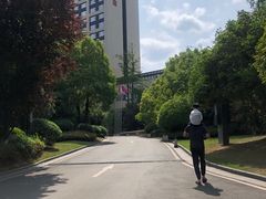 -成都保利公园皇冠假日酒店(熊猫基地店)