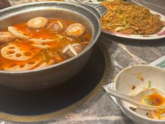 -禄婶鸡煲·打边炉