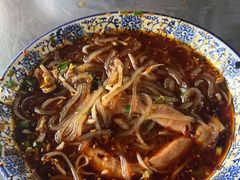 -平安桥张氏肥肠粉