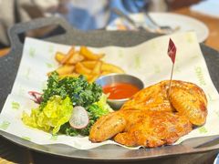 -JINNS锦时 steak&pizza(浸信会礼拜堂旧址店)