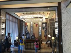 -永恒朗悦酒店(广西大学地铁站大学东路万达广场店)