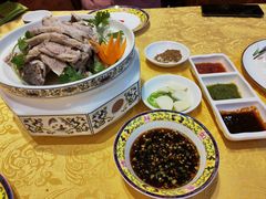 草原手把肉-德乐海蒙餐