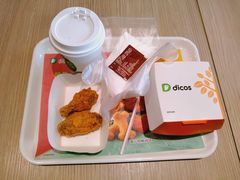 菠萝鸡腿堡-德克士(西站站内店)