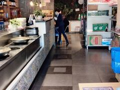 自助取餐区-俭寨大盘鸡·缸子肉·小公鸡·新疆菜(云通店)