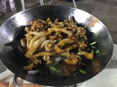 -胖大嫂渔家排档(半边山店)