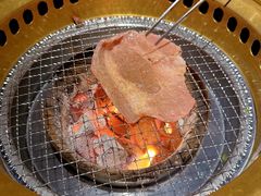 -山川小町·极番烧肉(新地假日广场店)