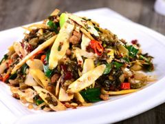 酸菜炒小笋-老湖南湘土菜馆(普阳街店)