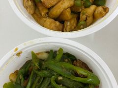 -洞庭土菜小炒馆(易发广场店)