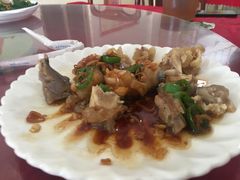 白灼牛蹄-正宗高流河饭店原创风姜鸡