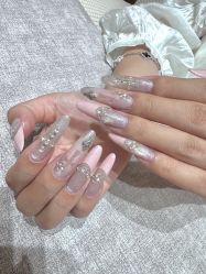 -LynLyn琳林美甲美睫