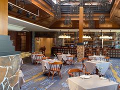 -V Bar海景扒房(北海湾惠龙万达嘉华酒店)