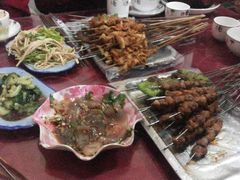 -马路牙子烧烤音乐酒馆(望京店)