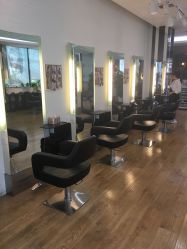 -意廊 Hair Salon
