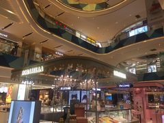 -宝龙城(杭州滨江店)
