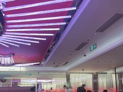 -海底捞火锅(杭州庆春路夜宵主题店)