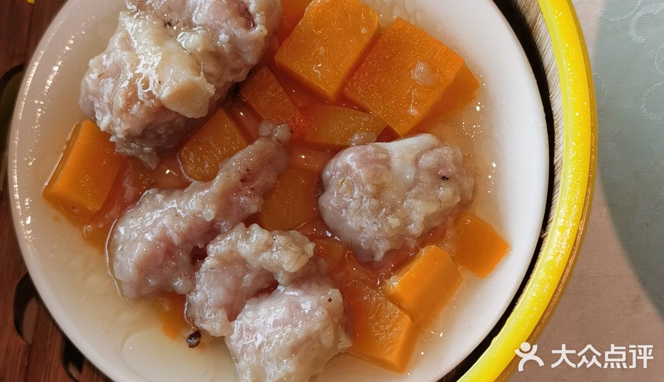 打卡旋转餐厅🍱美食☕️喝茶👀看美景