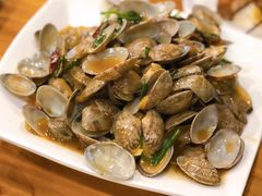 鲜辣花蛤-京朋串屋·烧烤(望京西路总店)