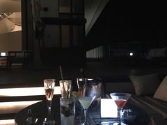 -瑰丽酒店·海吧·天际下午茶·现场DJ·天台酒吧