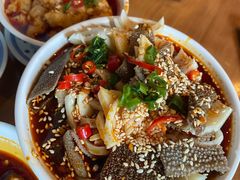 -炉小二铜锅牛蛙•川湘菜(三里屯店)
