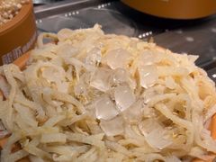 -龍歌自助小火锅(芝罘万达店)