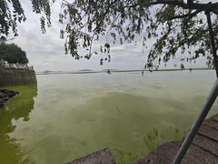 -麓舍全景太湖温泉别墅团建拓展会议亲子