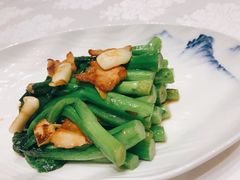 白灼芥兰苗-臻宝中餐厅·大连菜·海鲜·融合菜(大连一方城堡豪华精选酒店)