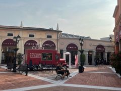 -佛罗伦萨小镇广佛名品奥特莱斯(疏港路店)