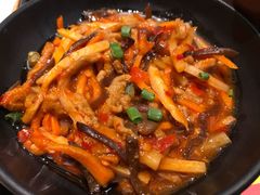 鱼香肉丝-老娘舅(杭州良渚永旺梦乐城店)