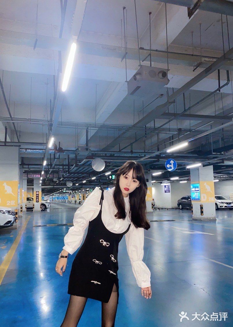 秋季搭配什么卷发👩‍🦱更温柔