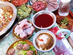 山城小酥肉-鸿姐老火锅(静安店)