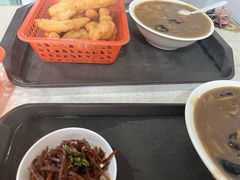 -穆彦华逍遥镇胡辣汤(岗坡路店)