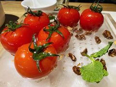 番茄脆菇沙拉-小大董·烤鸭(五棵松店)