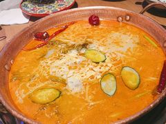 -洱火云南酸菜牛肉火锅(石景山当代商城店)