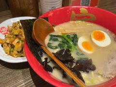 -无敌家现熬骨汤拉面(颐堤港店)