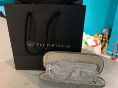 -Trend1881视光·蔡司视觉(领展广场店)