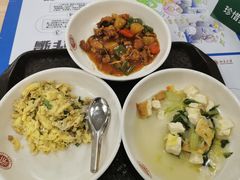 香椿炒蛋-北大学一食堂